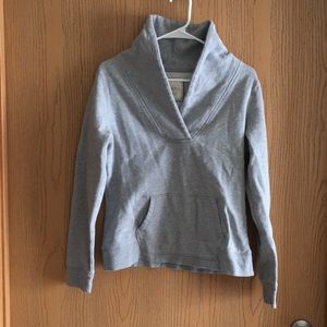 Gray sweatshirt
